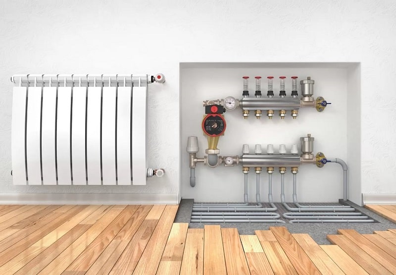 Что лучше: теплый пол или батареи?